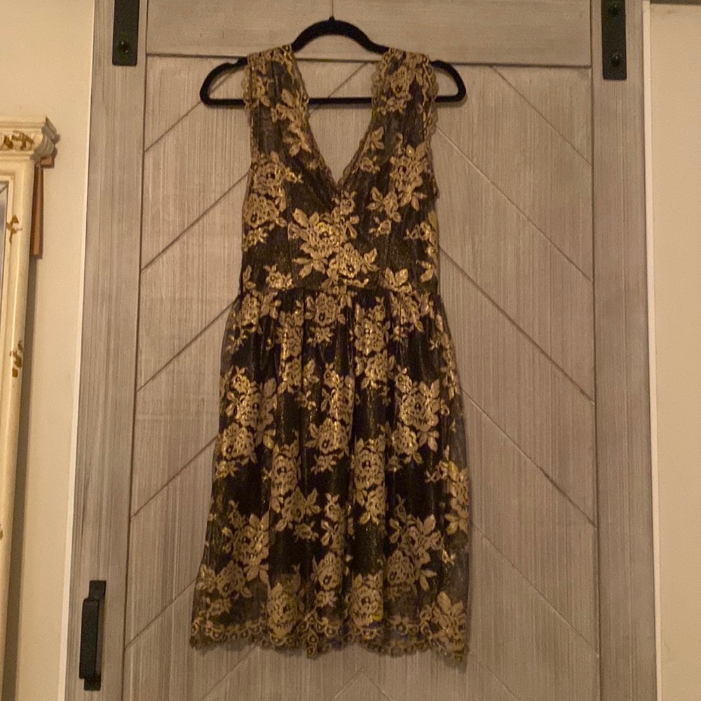 Gorgeous Madison Marcus Cocktail Dress